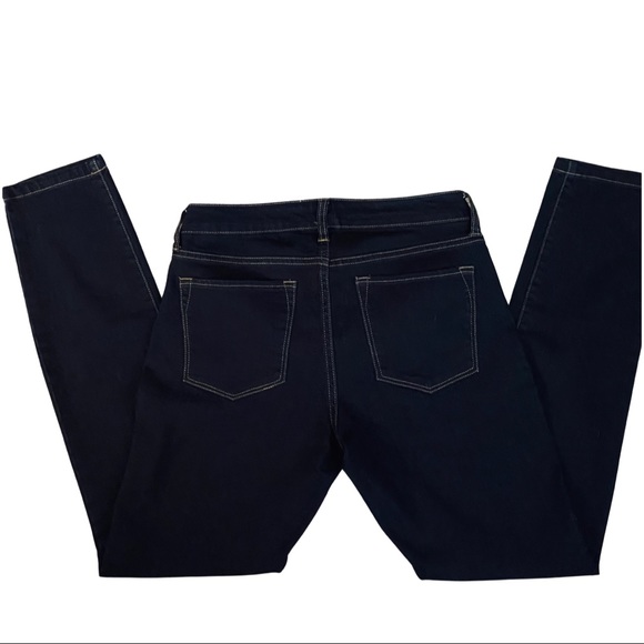 NWOT | Banana Republic | Dark Wash Skinny Fit Petite Jeans | Size 4P - Picture 6 of 7